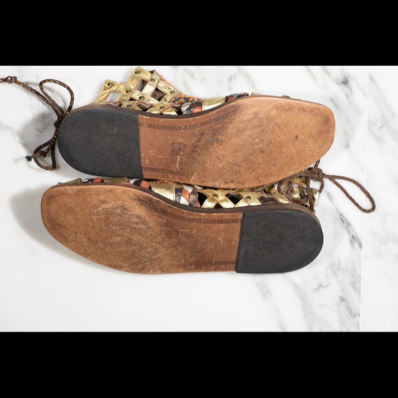 Vintage Spanish Leather Tapestry Gladiator Sandals - Picture 5 of 8